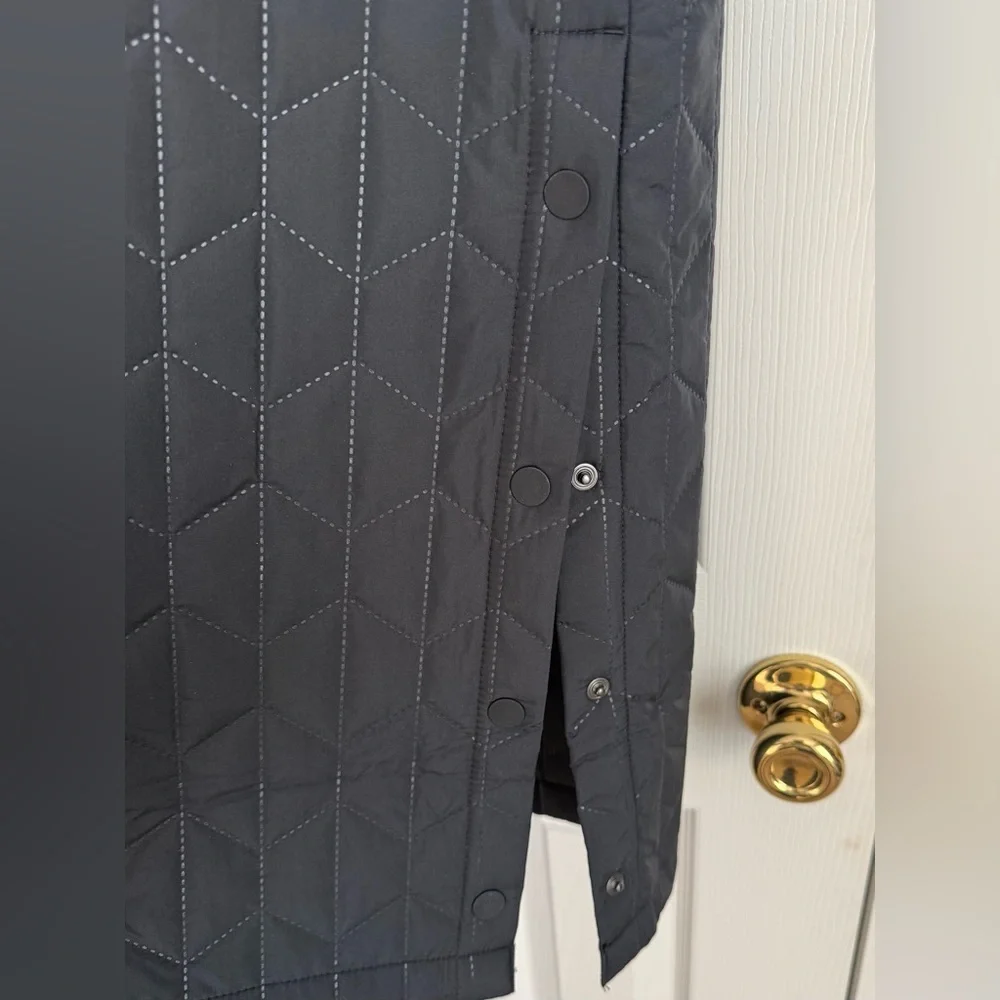 Nike Charcoal Quilted Skirt - Picture 2 of 7